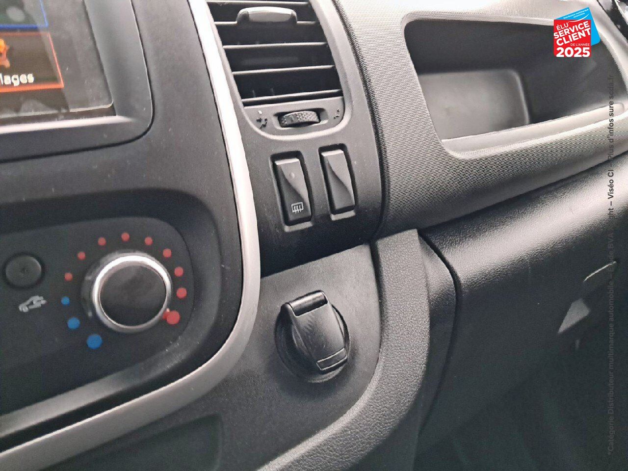 Véhicule d'occasion RENAULT TRAFIC FG L1H1 1000 2.0 DCI 120CH GRAND CONFORT E6 chez Renault Colmar