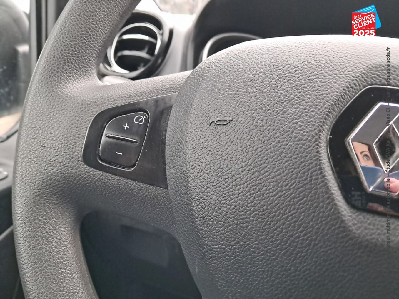 Véhicule d'occasion RENAULT TRAFIC FG L1H1 1000 2.0 DCI 120CH GRAND CONFORT E6 chez Renault Colmar