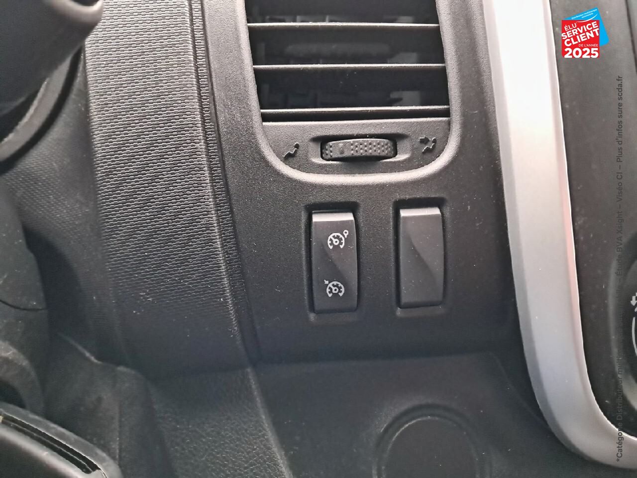 Véhicule d'occasion RENAULT TRAFIC FG L1H1 1000 2.0 DCI 120CH GRAND CONFORT E6 chez Renault Colmar