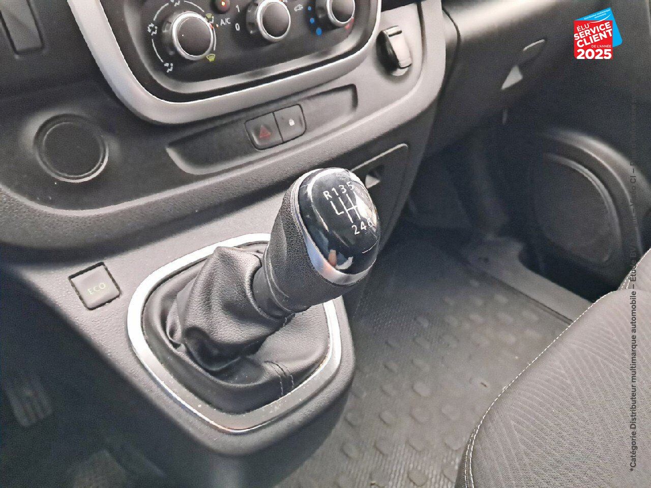 Véhicule d'occasion RENAULT TRAFIC FG L1H1 1000 2.0 DCI 120CH GRAND CONFORT E6 chez Renault Colmar