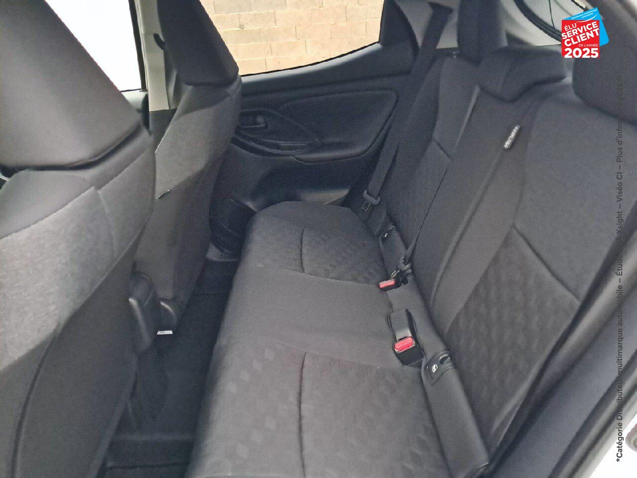 Véhicule neuf TOYOTA YARIS 116H DESIGN 5P MC24 chez Toyota Verdun