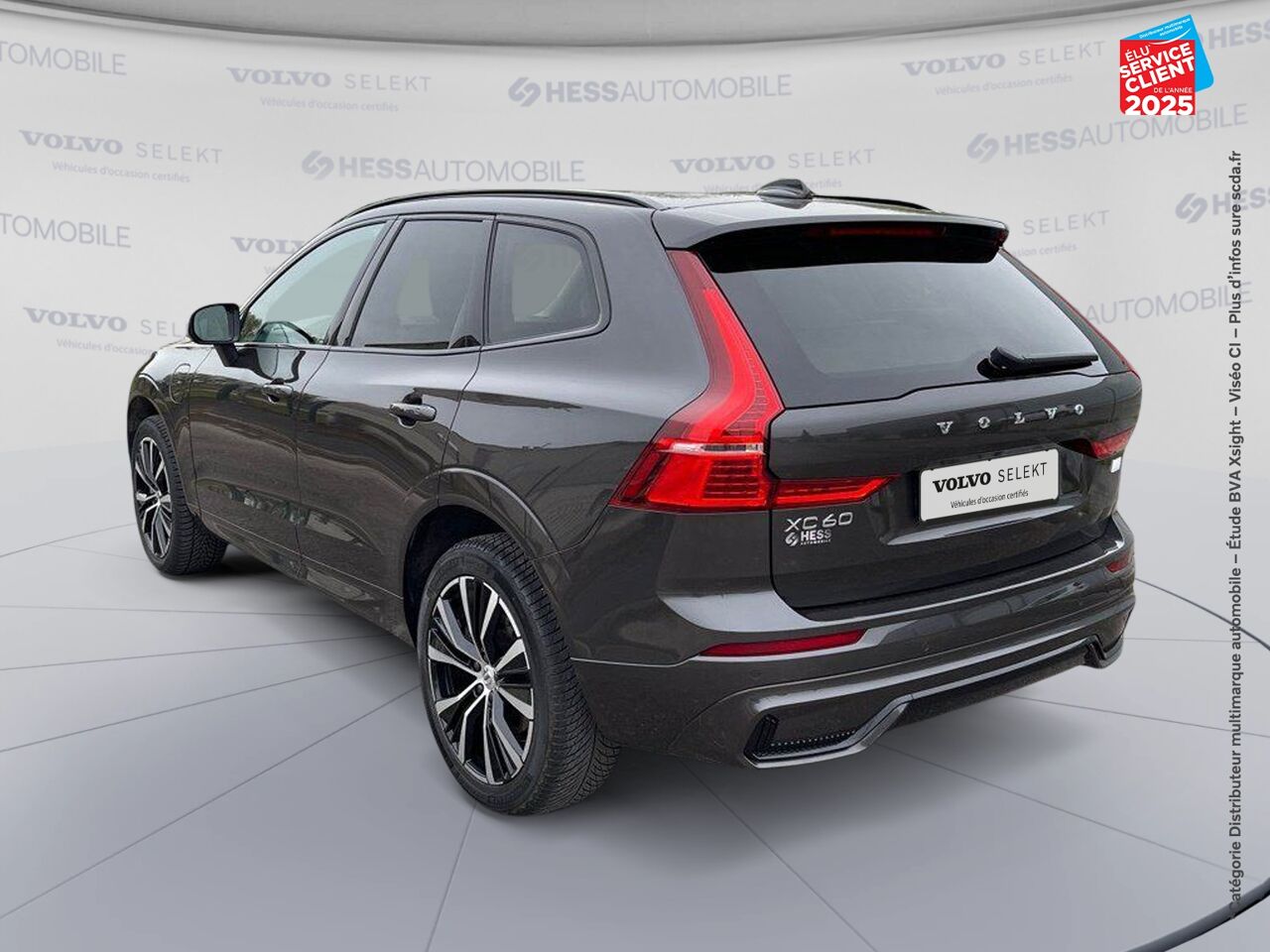 Véhicule d'occasion VOLVO XC60 T6 AWD 253 + 145CH PLUS STYLE CHROME GEARTRONIC chez Renault Saint-Louis