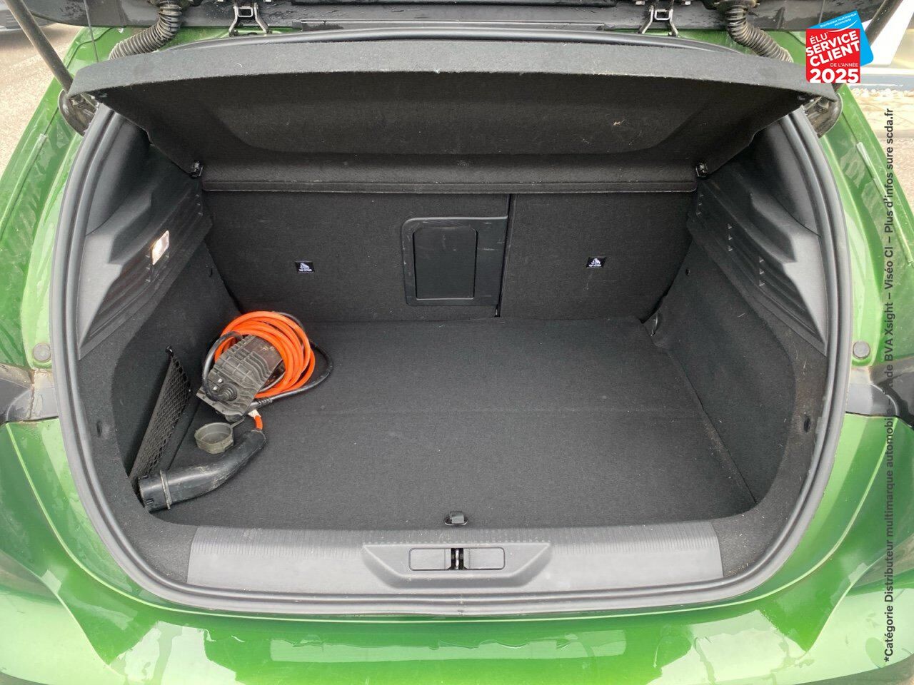 Véhicule d'occasion PEUGEOT 308 PHEV 180CH GT E-EAT8 GPS CAMERA CARPLAY chez Toyota Verdun