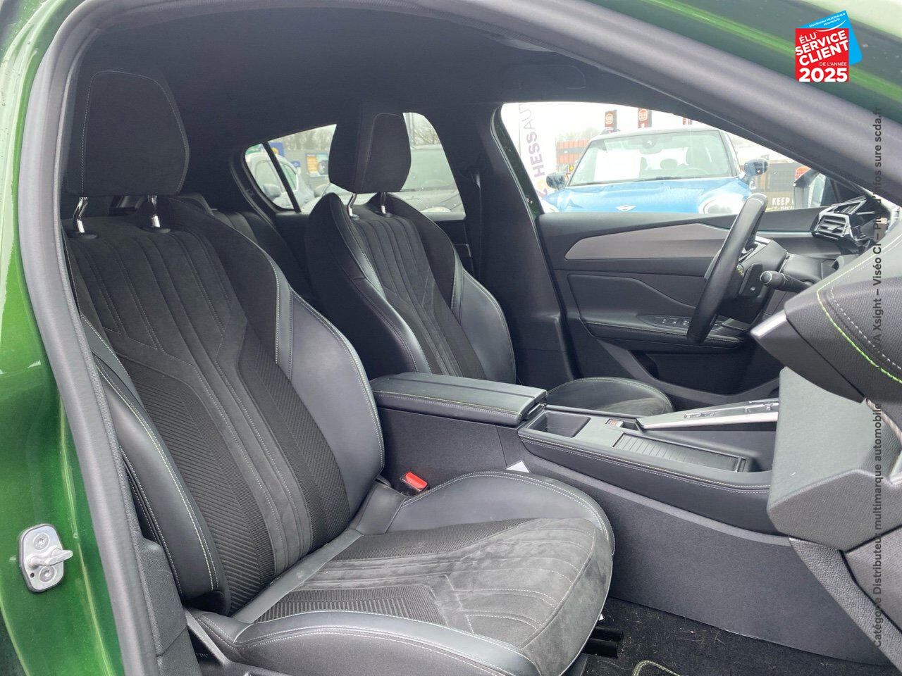 Véhicule d'occasion PEUGEOT 308 PHEV 180CH GT E-EAT8 GPS CAMERA CARPLAY chez Toyota Verdun
