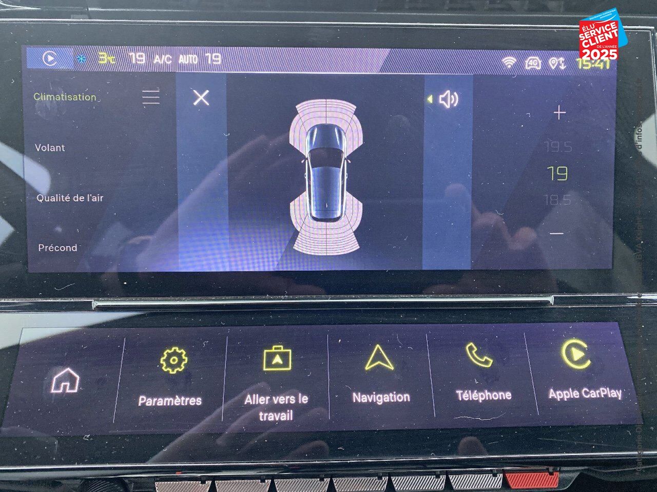 Véhicule d'occasion PEUGEOT 308 PHEV 180CH GT E-EAT8 GPS CAMERA CARPLAY chez Toyota Verdun