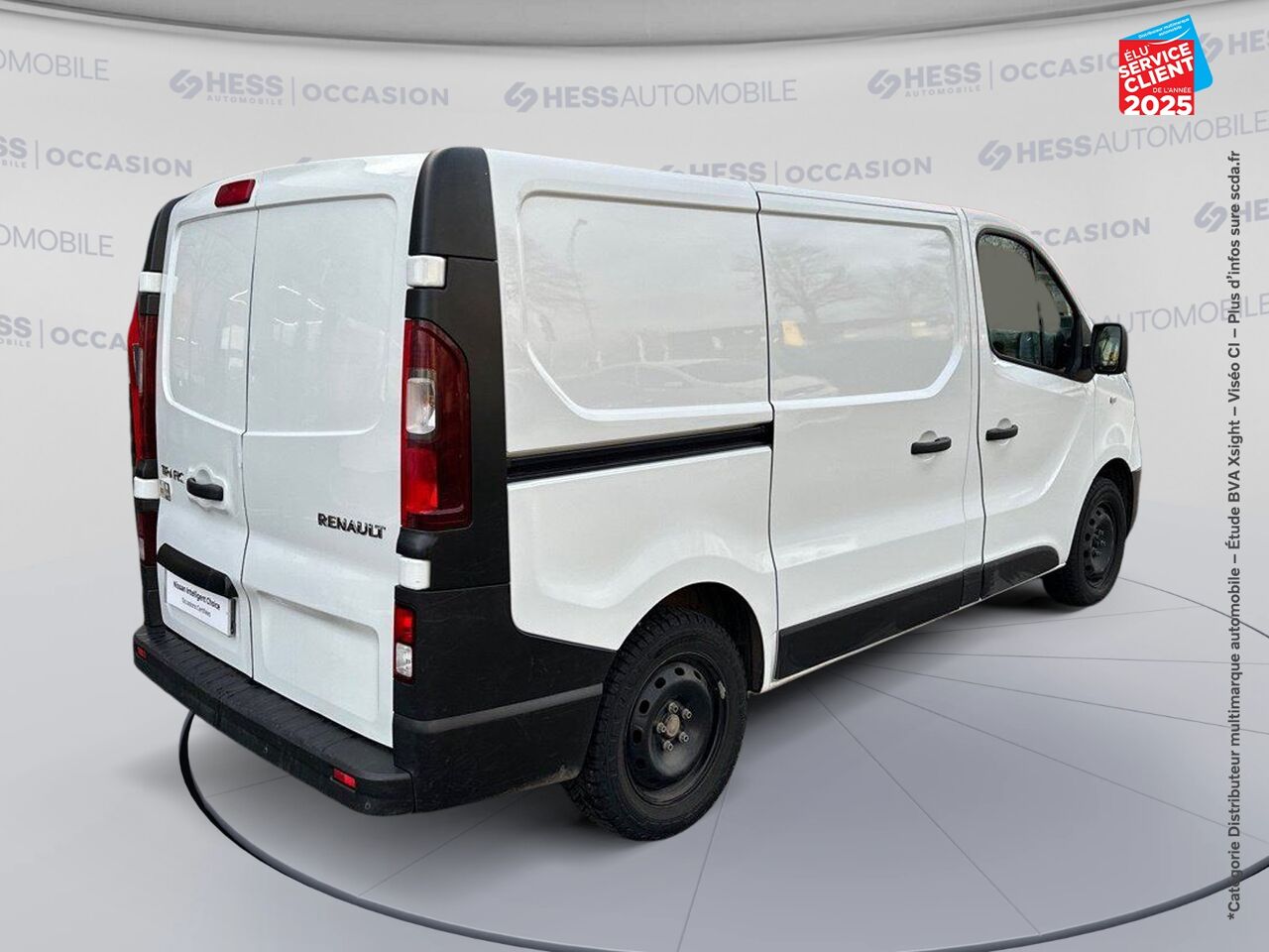 Véhicule d'occasion RENAULT TRAFIC FG L1H1 1000 1.6 DCI 120CH GRAND CONFORT EURO6 GPS chez Toyota Bar le Duc