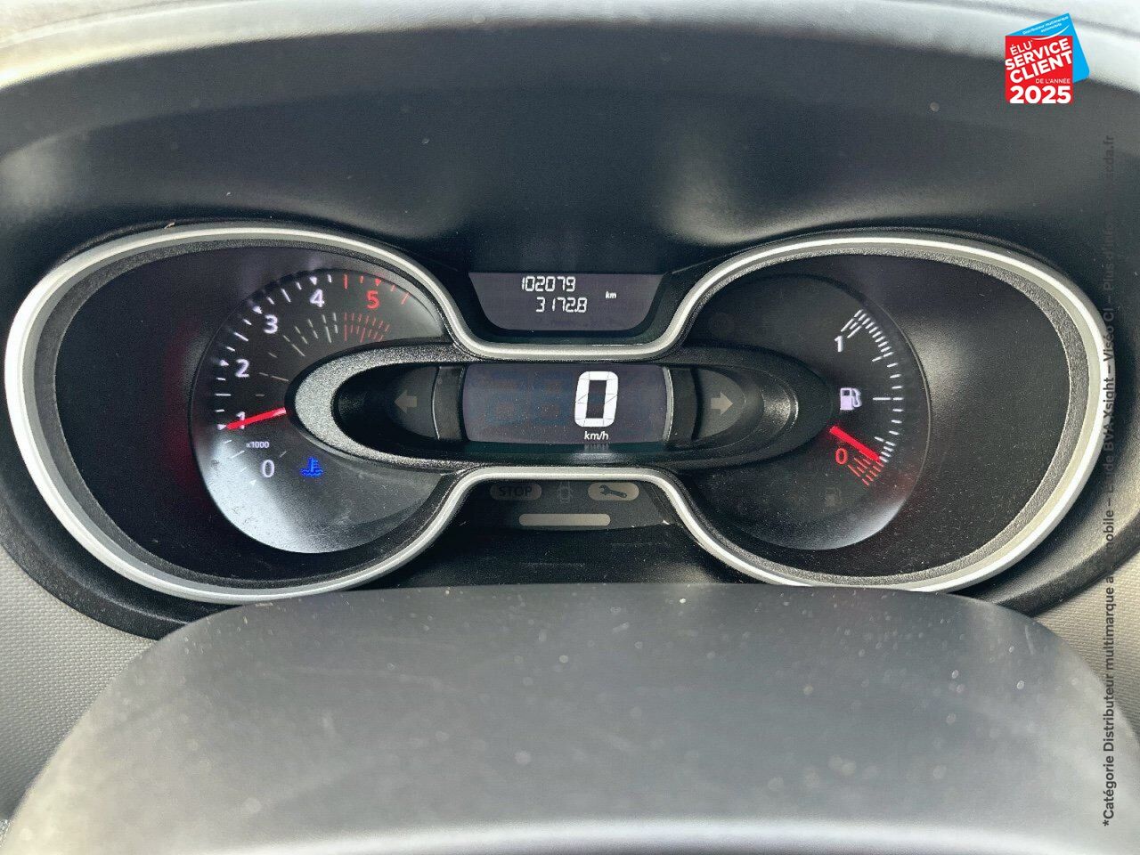Véhicule d'occasion RENAULT TRAFIC FG L1H1 1000 1.6 DCI 120CH GRAND CONFORT EURO6 GPS chez Toyota Bar le Duc