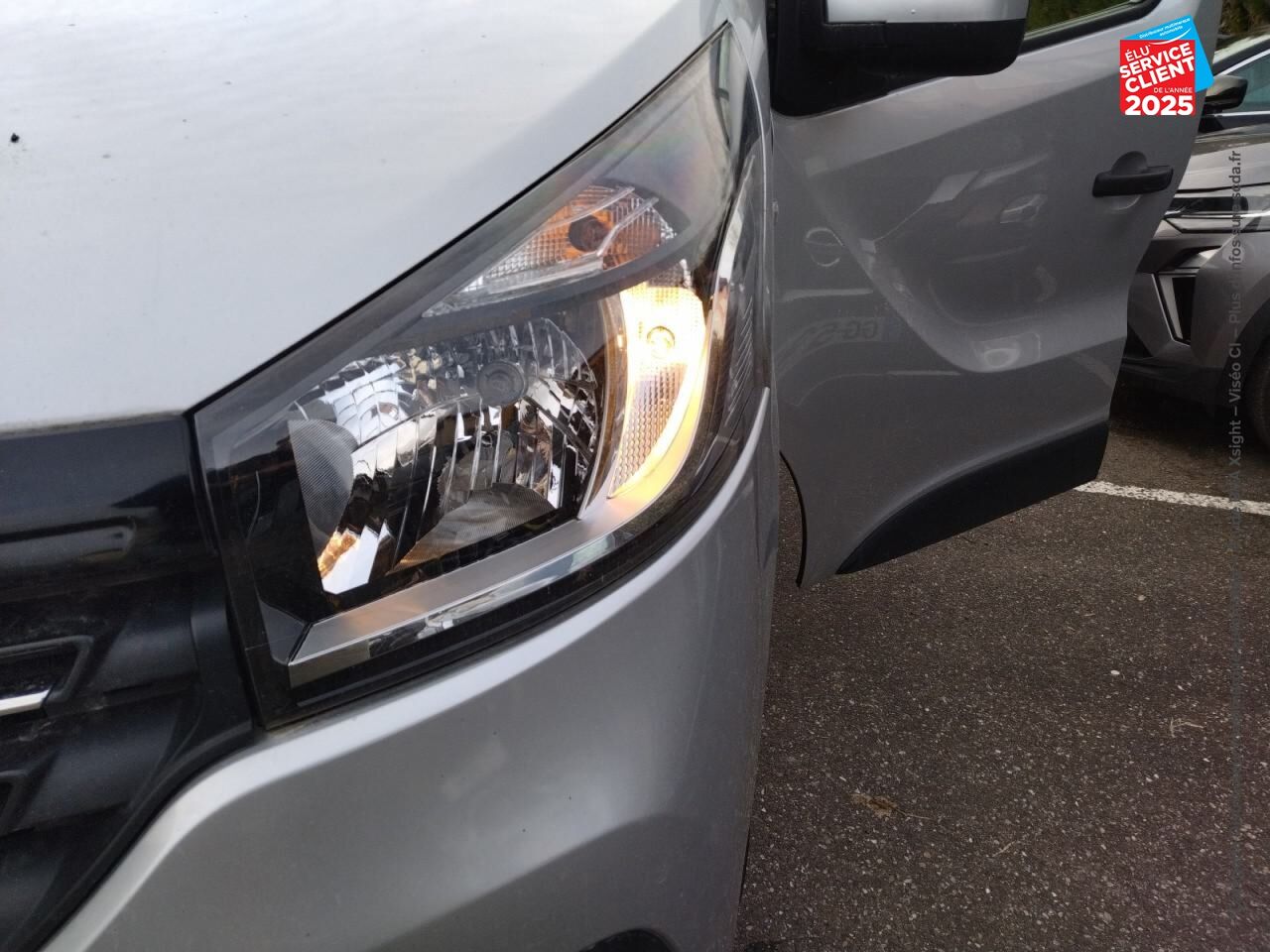 Véhicule d'occasion RENAULT TRAFIC COMBI L2 1.6 DCI 120CH INTENS 8 PLACES EURO6D-T chez Opel Verdun