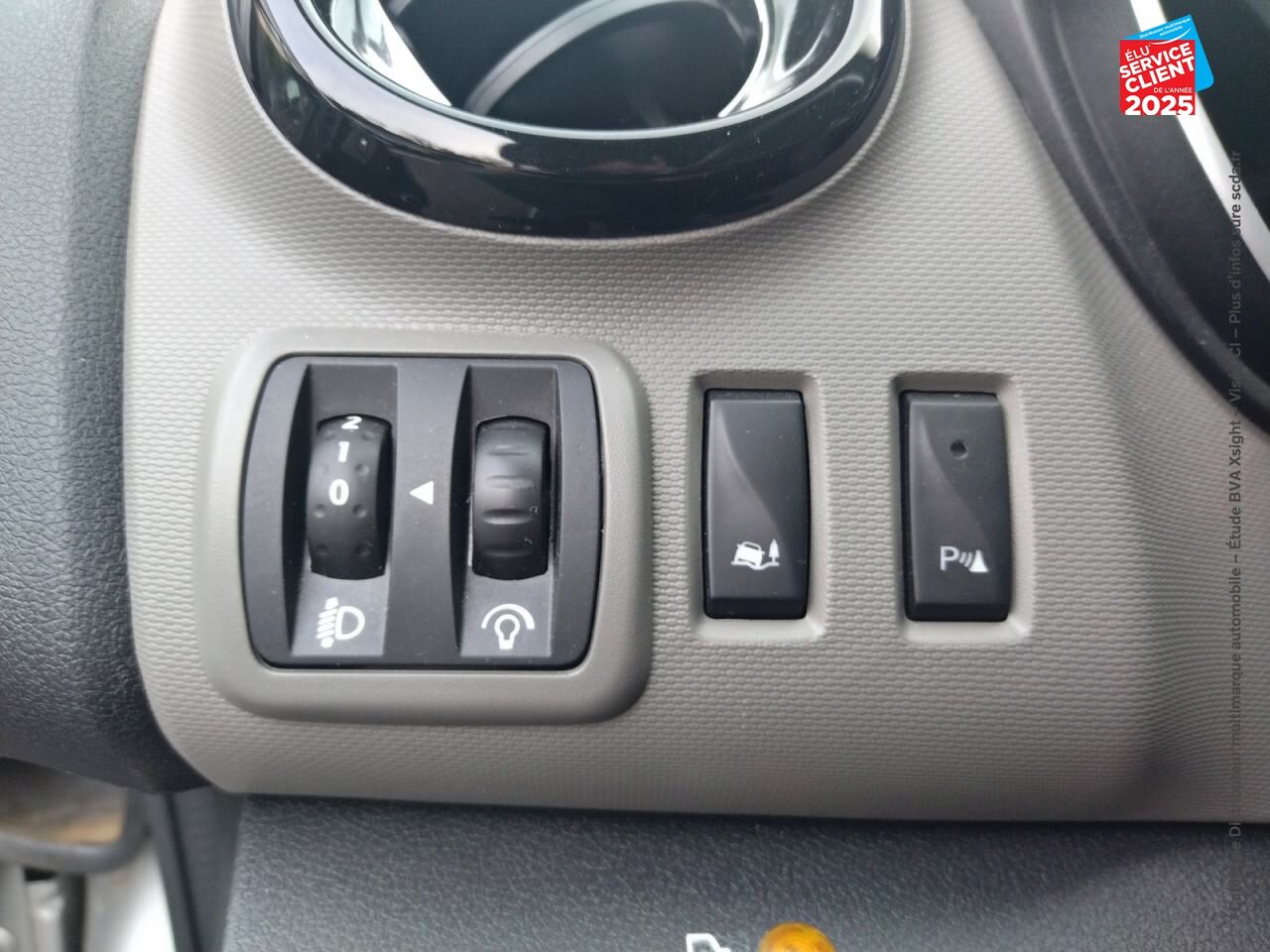 Véhicule d'occasion RENAULT TRAFIC COMBI L2 1.6 DCI 120CH INTENS 8 PLACES EURO6D-T chez Opel Verdun