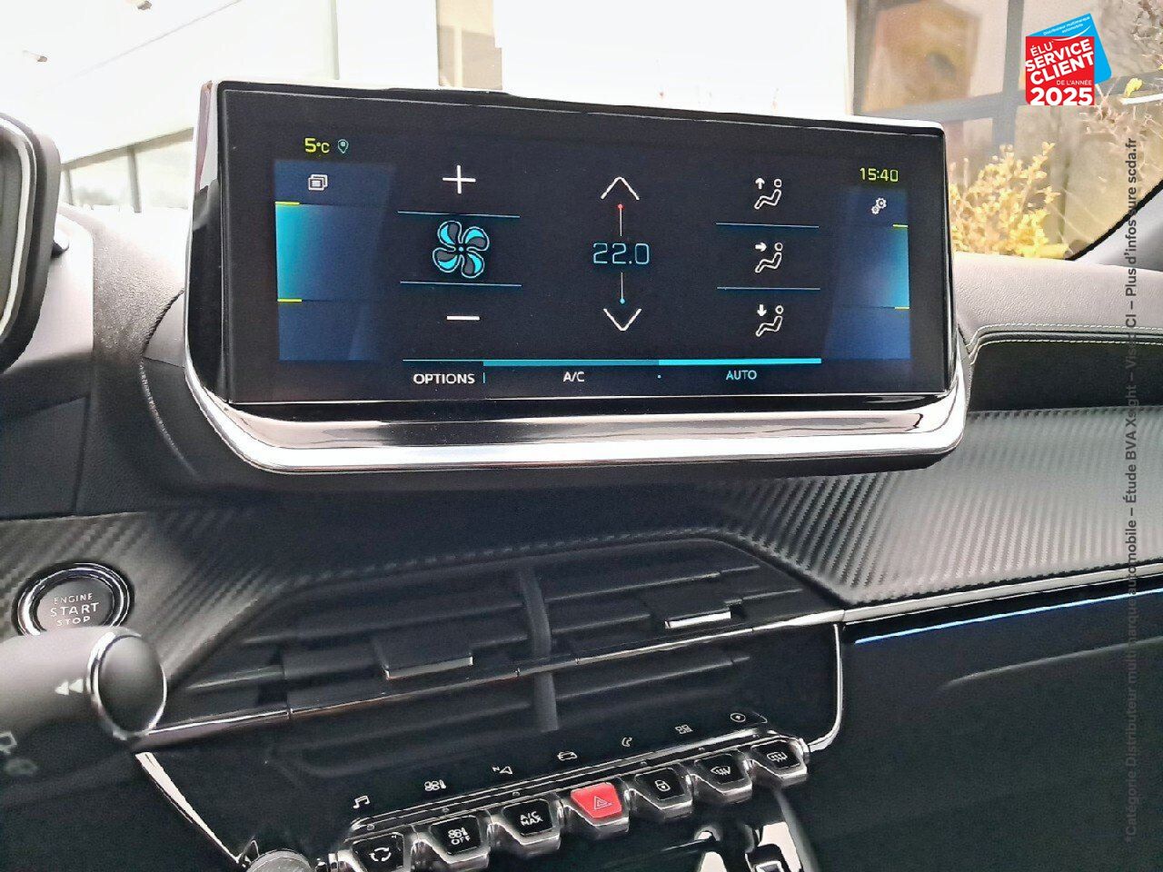 Véhicule d'occasion PEUGEOT 2008 E-136CH GT LINE chez Peugeot Charleville