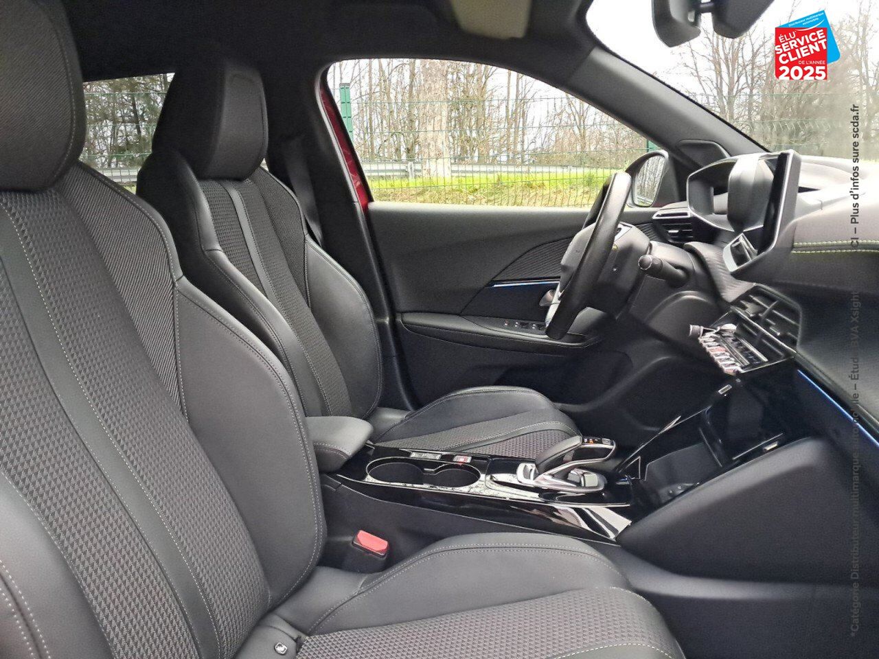 Véhicule d'occasion PEUGEOT 2008 E-136CH GT LINE chez Peugeot Charleville