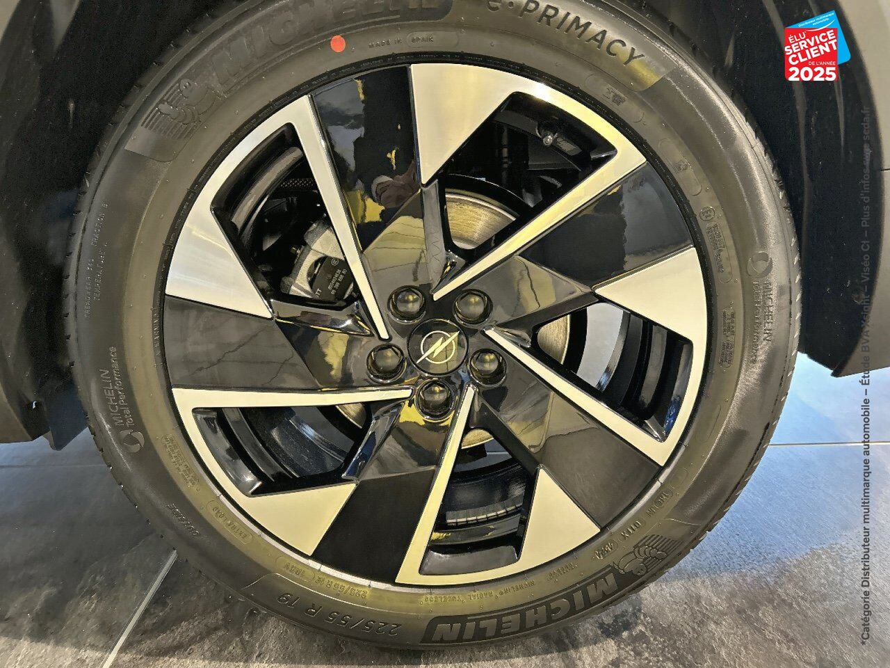 Véhicule d'occasion OPEL GRANDLAND 1.2 TURBO HYBRID 136CH GS E-DCT6 chez Opel Beaune