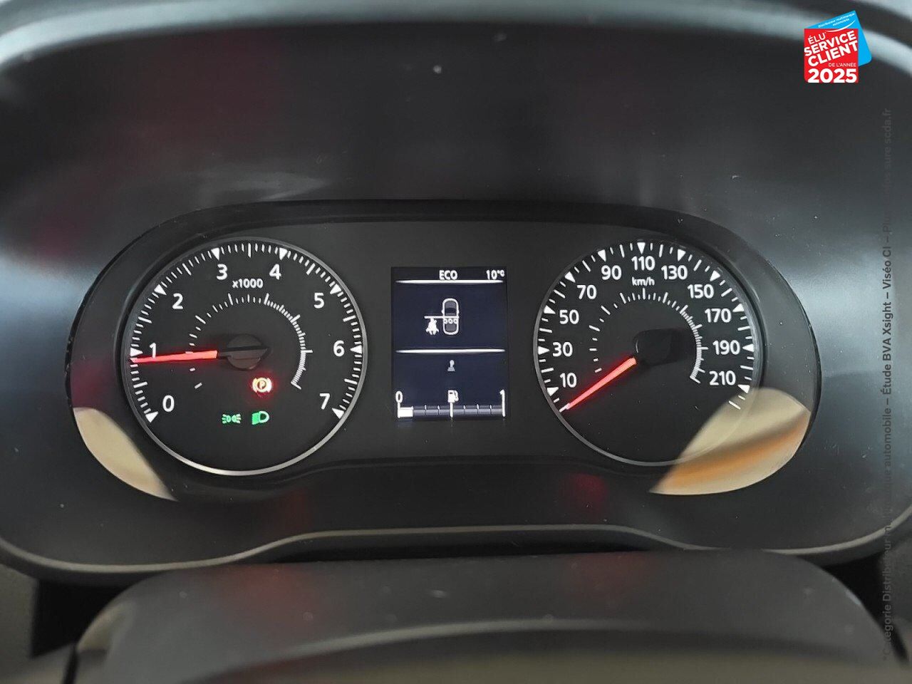 Véhicule d'occasion DACIA DUSTER 1.0 ECO-G 100CH EVASION 4X2 - E6U GPS RADAR AR chez Toyota Verdun