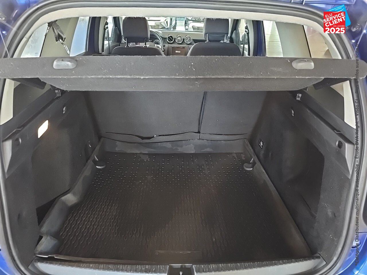Véhicule d'occasion DACIA DUSTER 1.0 ECO-G 100CH EVASION 4X2 - E6U GPS RADAR AR chez Toyota Verdun