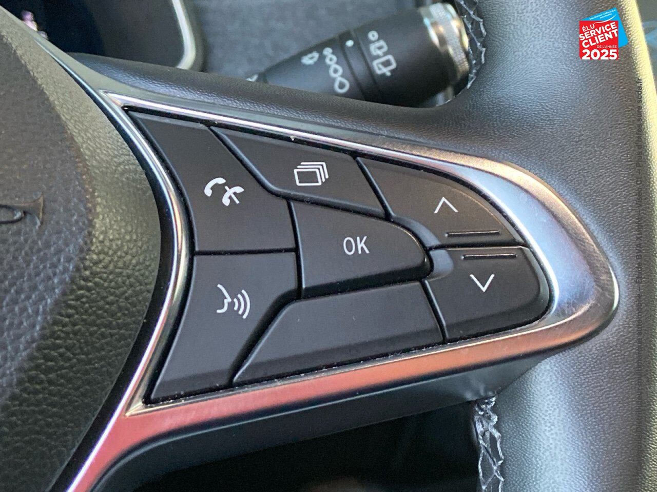 Véhicule d'occasion RENAULT ZOE INTENS CHARGE NORMALE R135 - 20 GPS CAMERA chez Hyundai Chalons