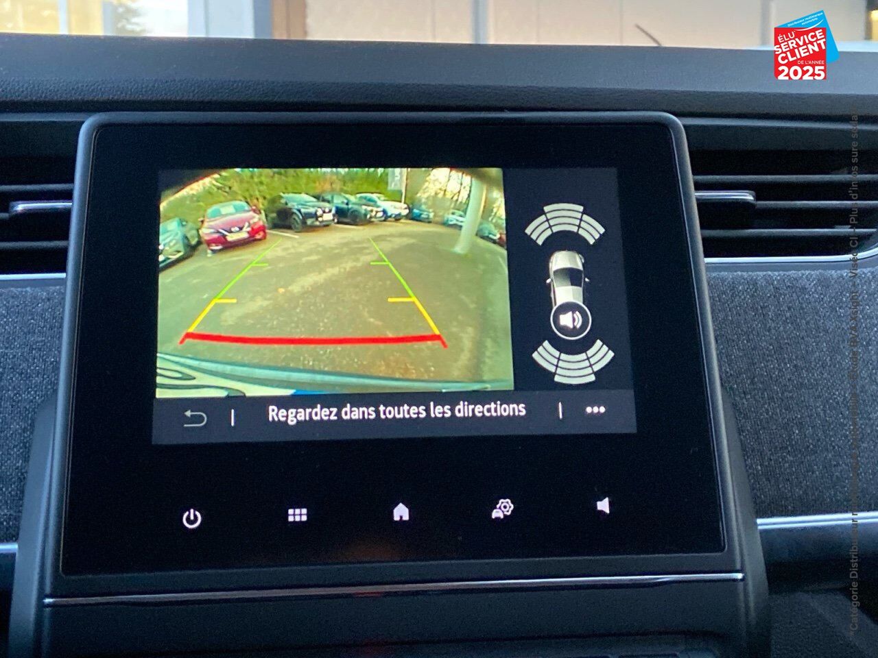Véhicule d'occasion RENAULT ZOE INTENS CHARGE NORMALE R135 - 20 GPS CAMERA chez Hyundai Chalons
