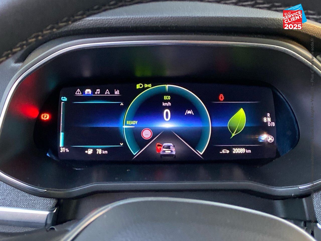 Véhicule d'occasion RENAULT ZOE INTENS CHARGE NORMALE R135 - 20 GPS CAMERA chez Hyundai Chalons