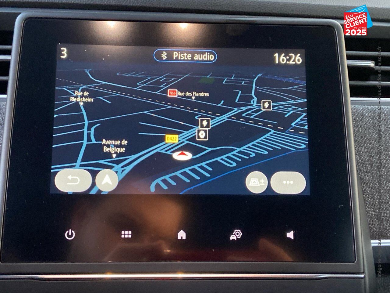 Véhicule d'occasion RENAULT ZOE INTENS CHARGE NORMALE R135 - 20 GPS CAMERA chez Hyundai Chalons