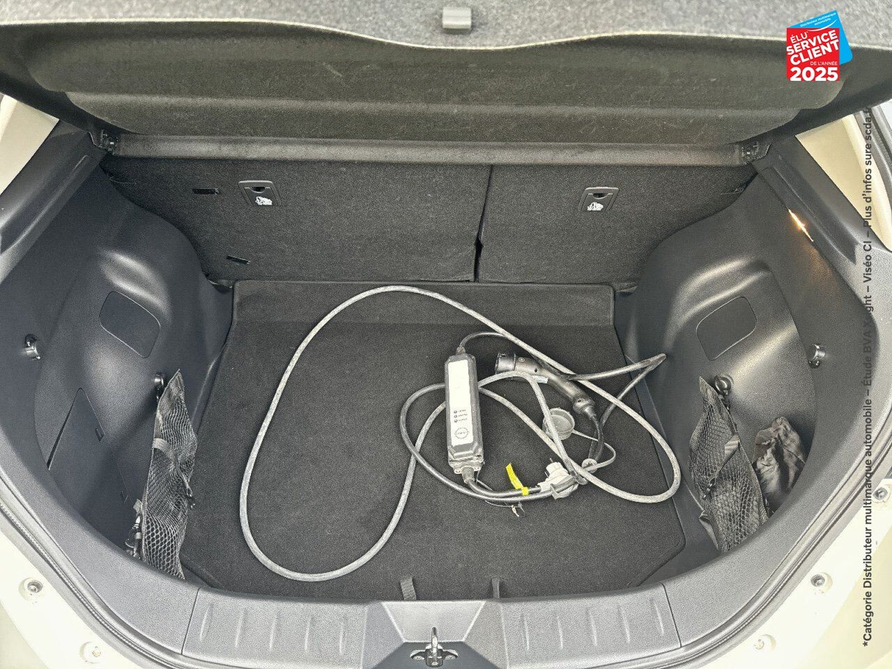 Véhicule d'occasion NISSAN LEAF 150CH 40KWH N-CONNECTA 21.5 chez Renault Colmar