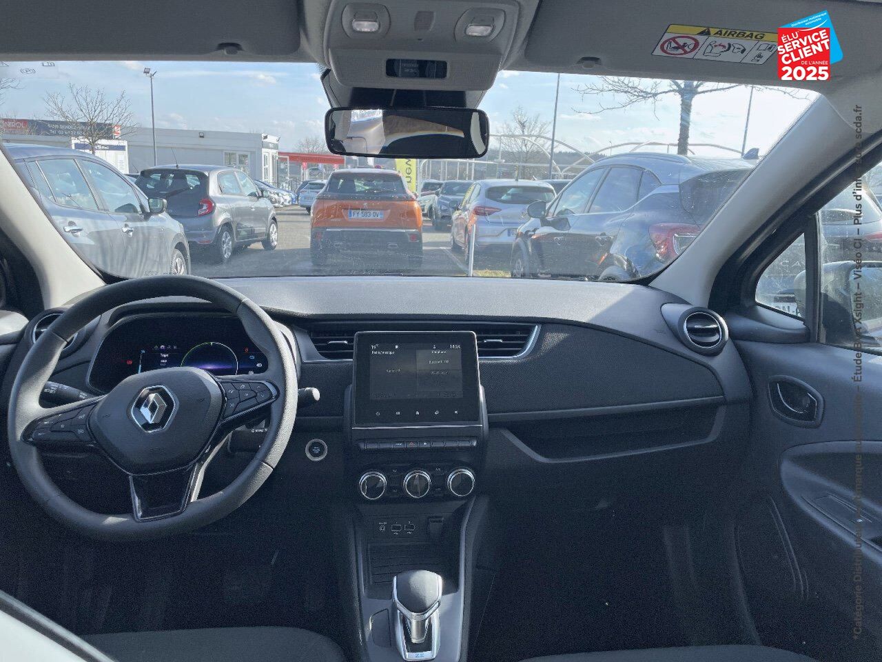 Véhicule d'occasion RENAULT ZOE E-TECH EQUILIBRE CHARGE NORMALE R110 ACHAT INTEGRAL - 22 chez Renault Colmar