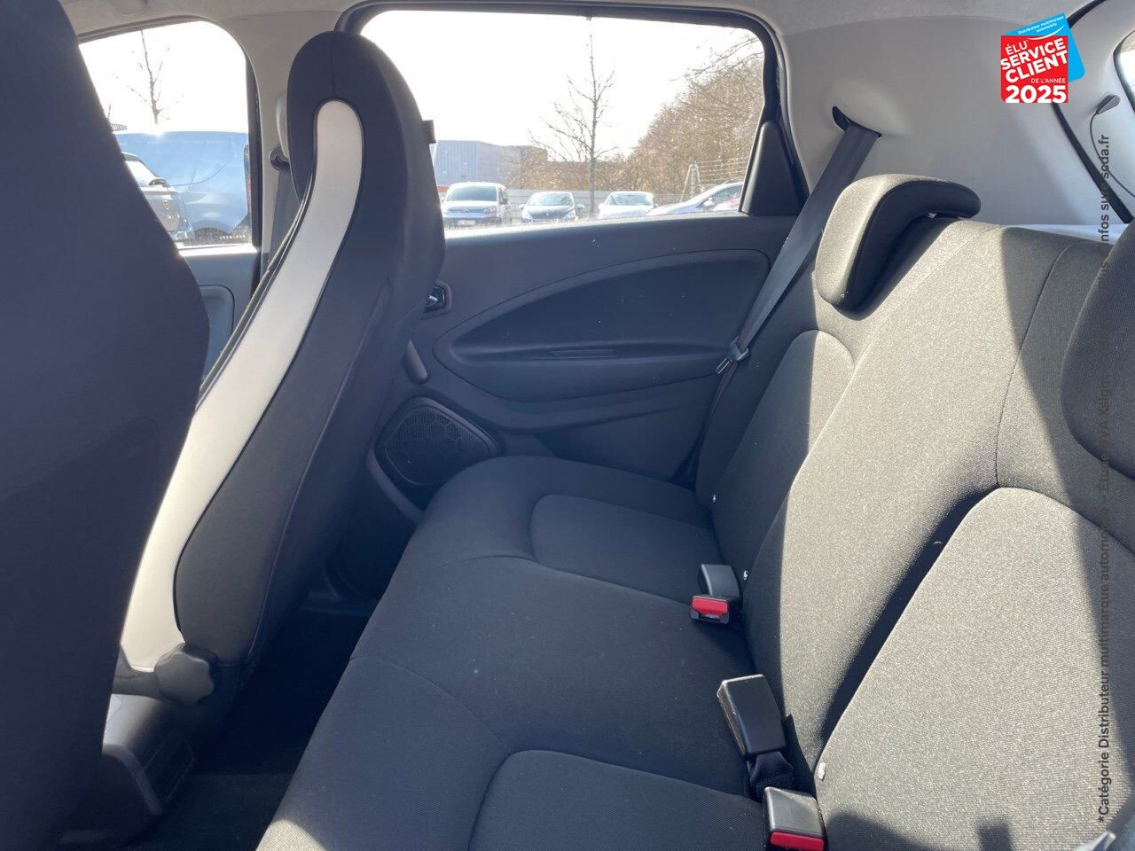 Véhicule d'occasion RENAULT ZOE E-TECH EQUILIBRE CHARGE NORMALE R110 ACHAT INTEGRAL - 22 chez Renault Colmar