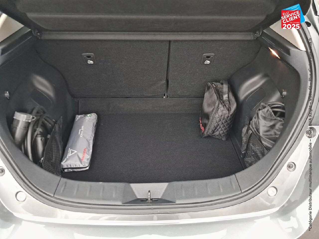 Véhicule d'occasion NISSAN LEAF 150CH 40KWH N-CONNECTA 21 chez Opel Verdun