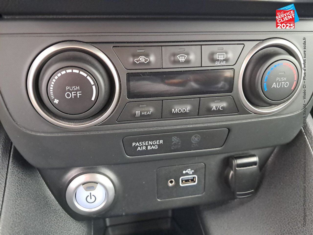 Véhicule d'occasion NISSAN LEAF 150CH 40KWH N-CONNECTA 21 chez Opel Verdun