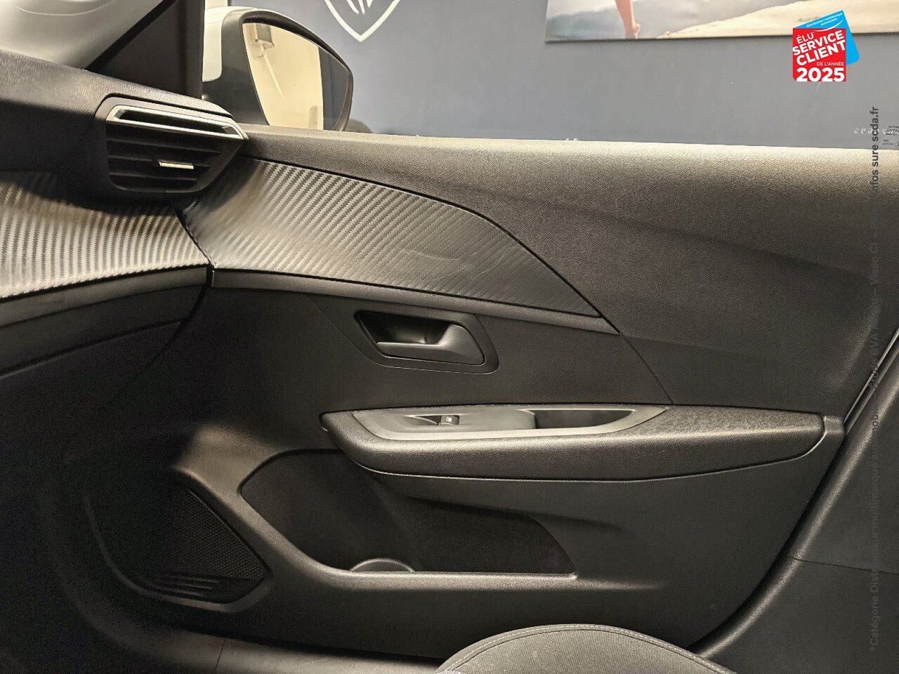 Véhicule d'occasion PEUGEOT 208 AFFAIRE 1.5 BLUEHDI 100 PREMIUM PACK GPS chez Toyota Sarreguemines