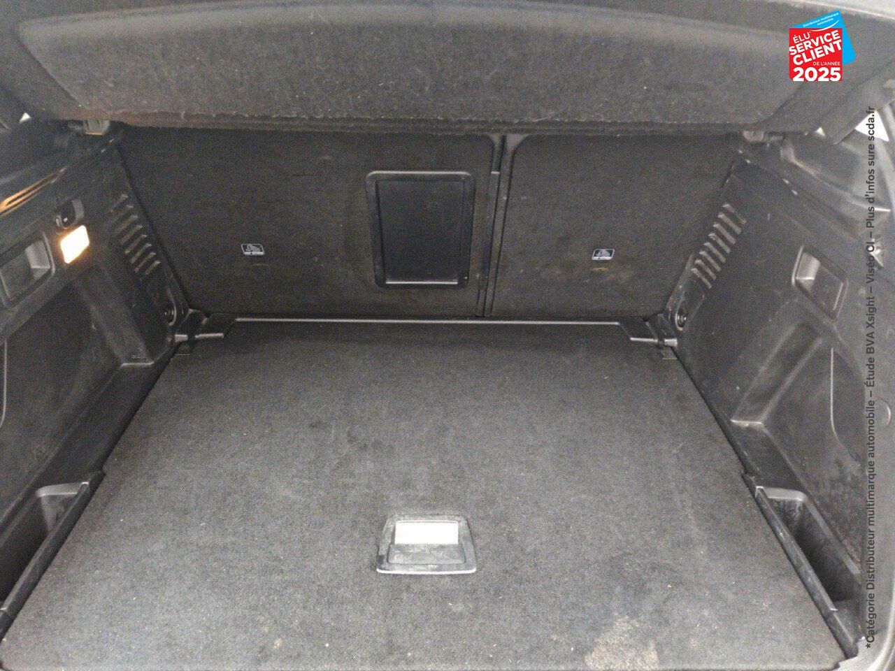 Véhicule d'occasion PEUGEOT 3008 1.2 PURETECH 130CH E6.C ALLURE SS EAT8 chez Renault Colmar
