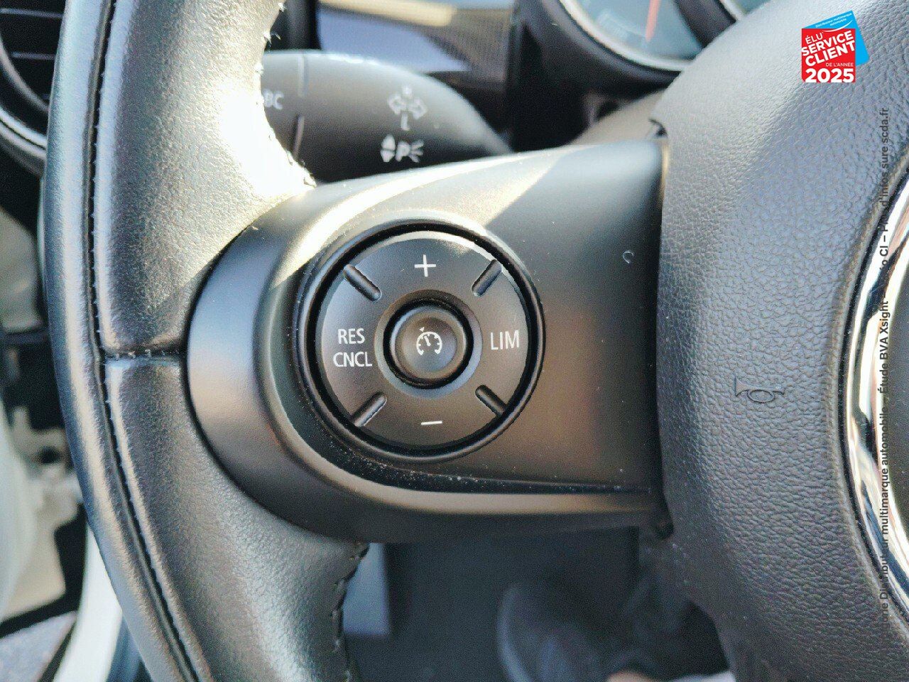 Véhicule d'occasion MINI MINI COOPER 136CH HEDDON STREET EURO6D-T TOUVRANT GPS RADAR AR chez MINI Colmar