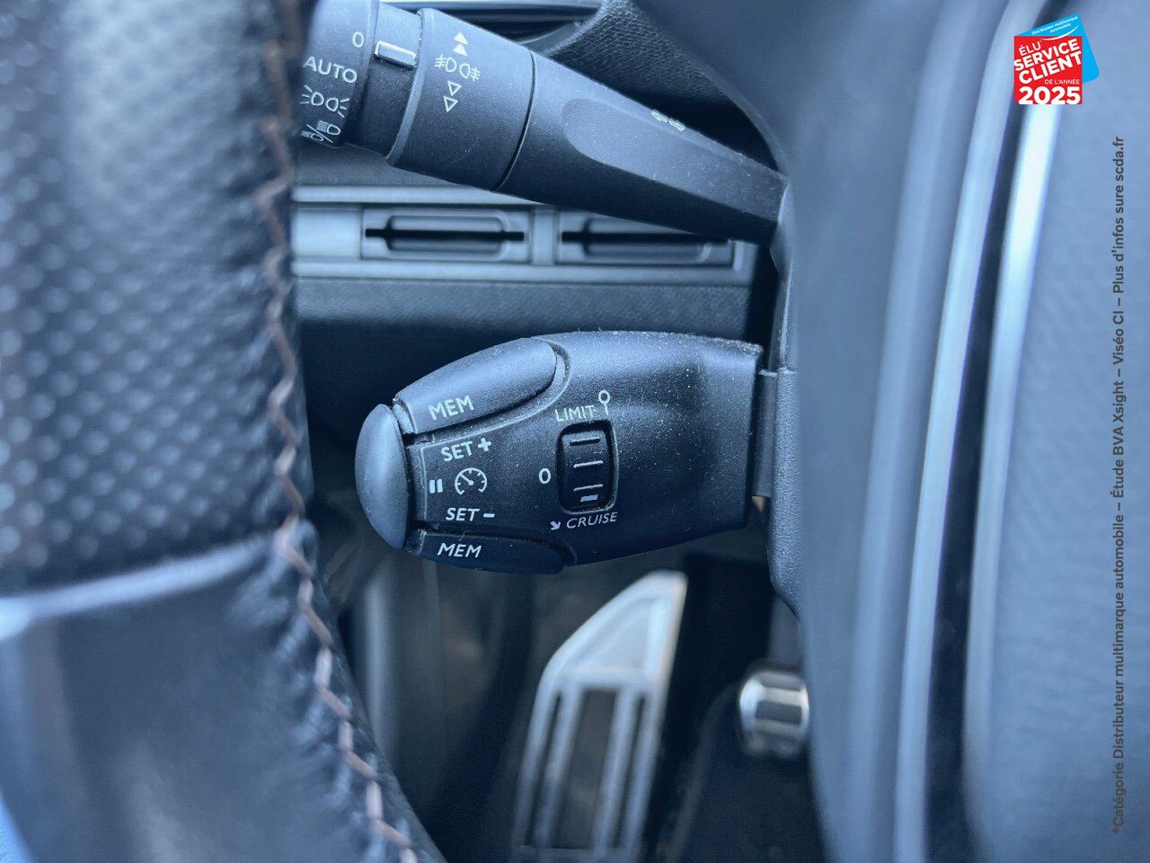 Véhicule d'occasion PEUGEOT 3008 1.2 PURETECH 130CH E6.C GT LINE S/S GPS CAMERA CARPLAY chez Peugeot Hirson
