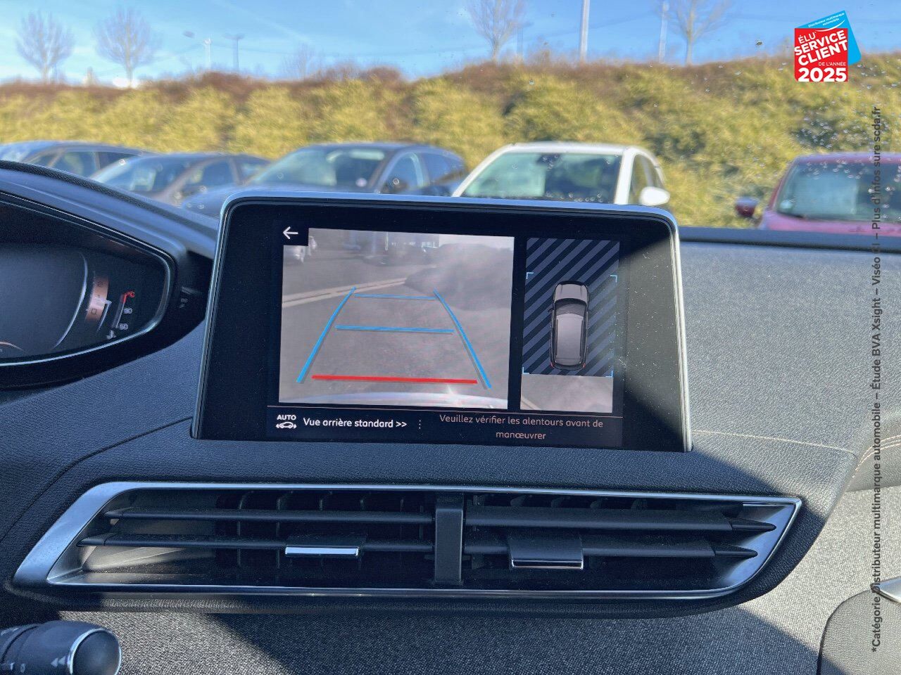 Véhicule d'occasion PEUGEOT 3008 1.2 PURETECH 130CH E6.C GT LINE S/S GPS CAMERA CARPLAY chez Peugeot Hirson
