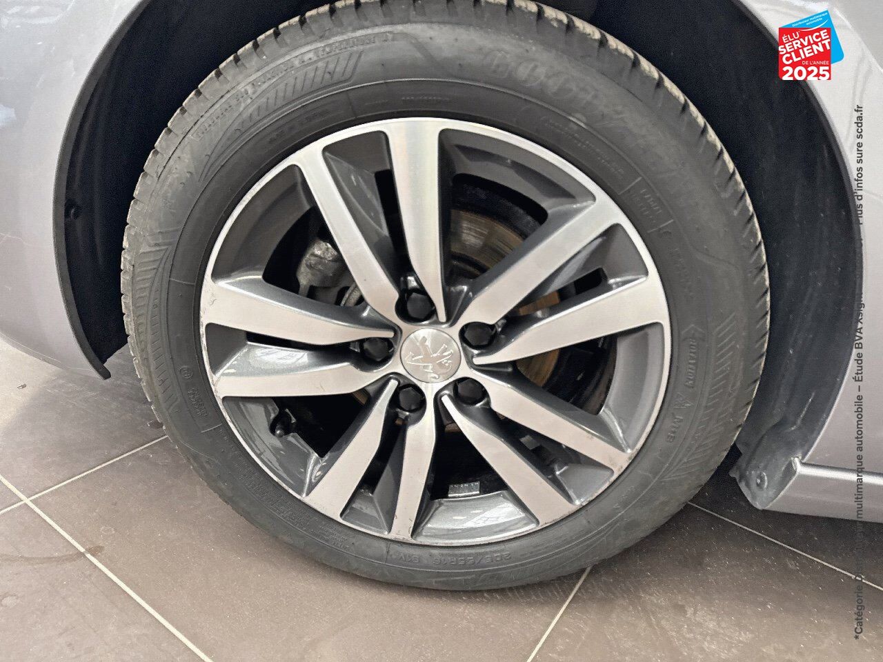 Véhicule d'occasion PEUGEOT 308 1.2 PURETECH 130CH E6.3 S/S ALLURE BUSINESS GPS chez Nissan Haguenau