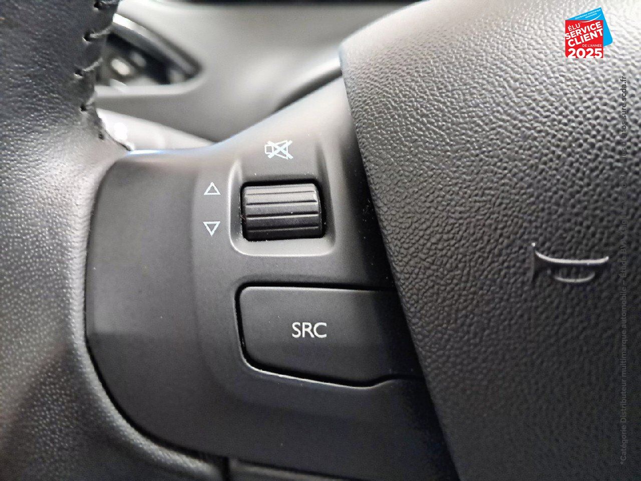 Véhicule d'occasion PEUGEOT 208 1.2 PURETECH 82CH E6.C ACTIVE BUSINESS SS 5P chez Opel Saint-Dizier