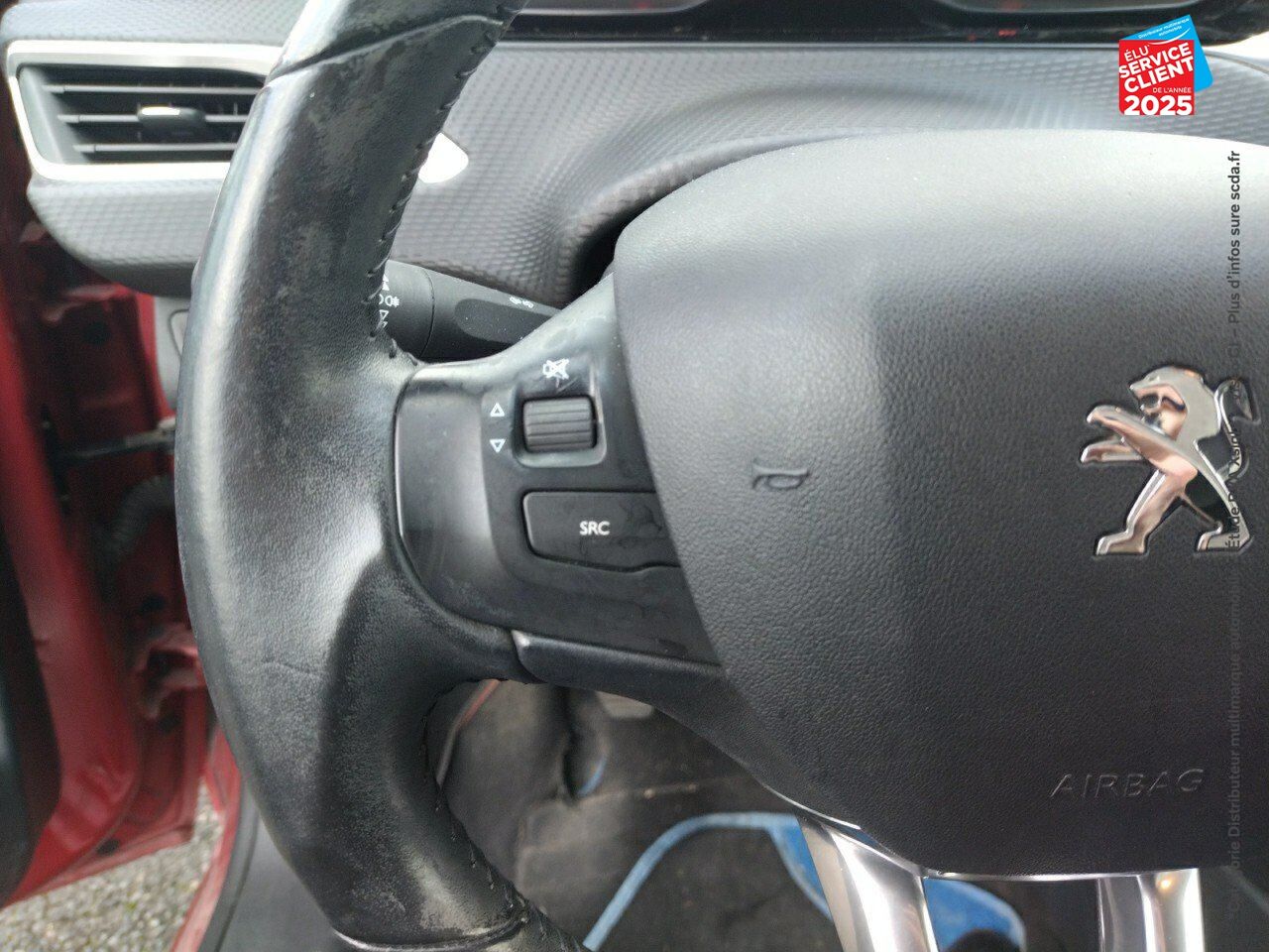Véhicule d'occasion PEUGEOT 208 1.2 PURETECH 82CH STYLE 5P chez Renault Saint-Louis