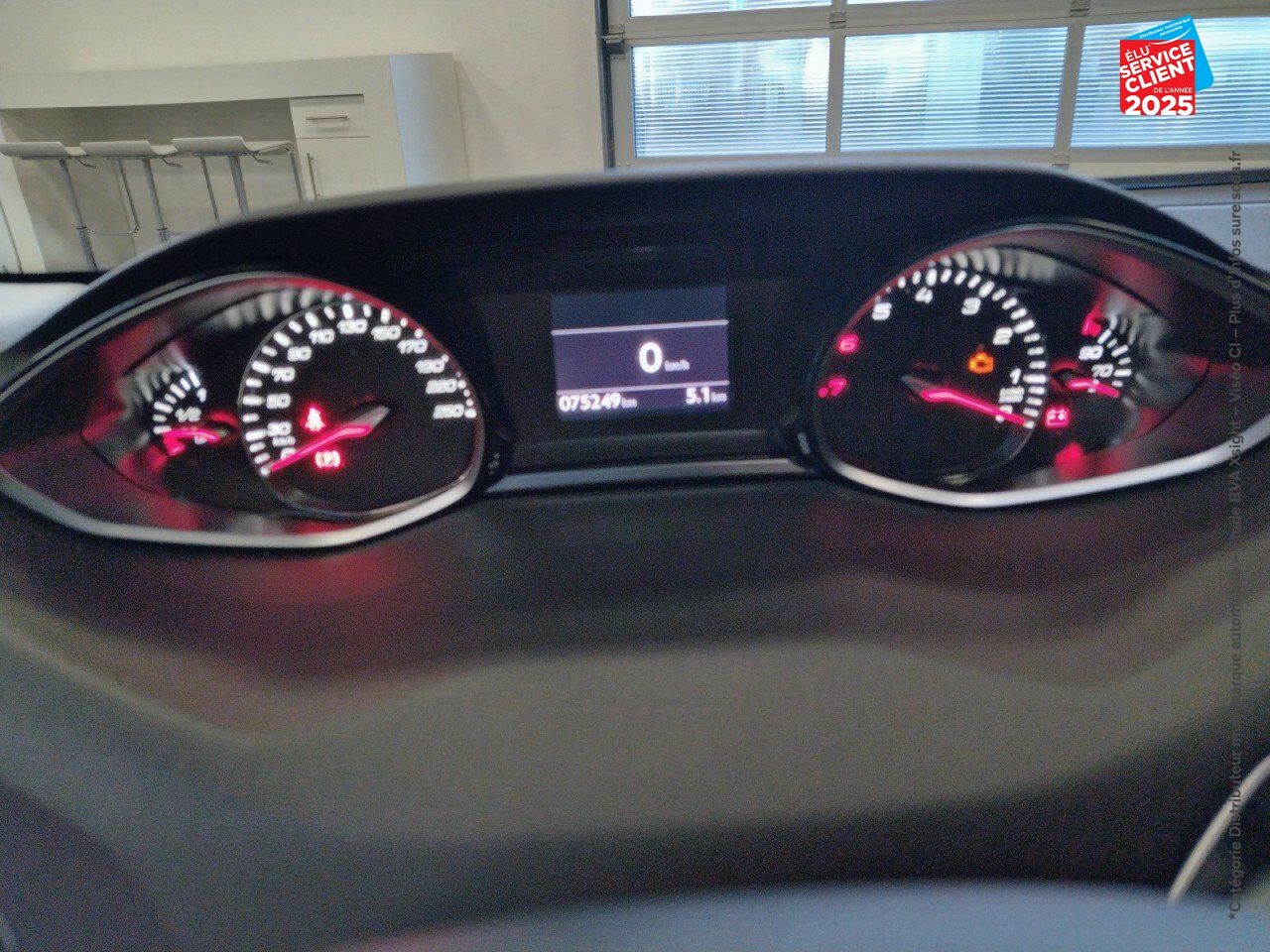 Véhicule d'occasion PEUGEOT 308 1.2 PURETECH 110CH SS STYLE chez Renault Saint-Louis