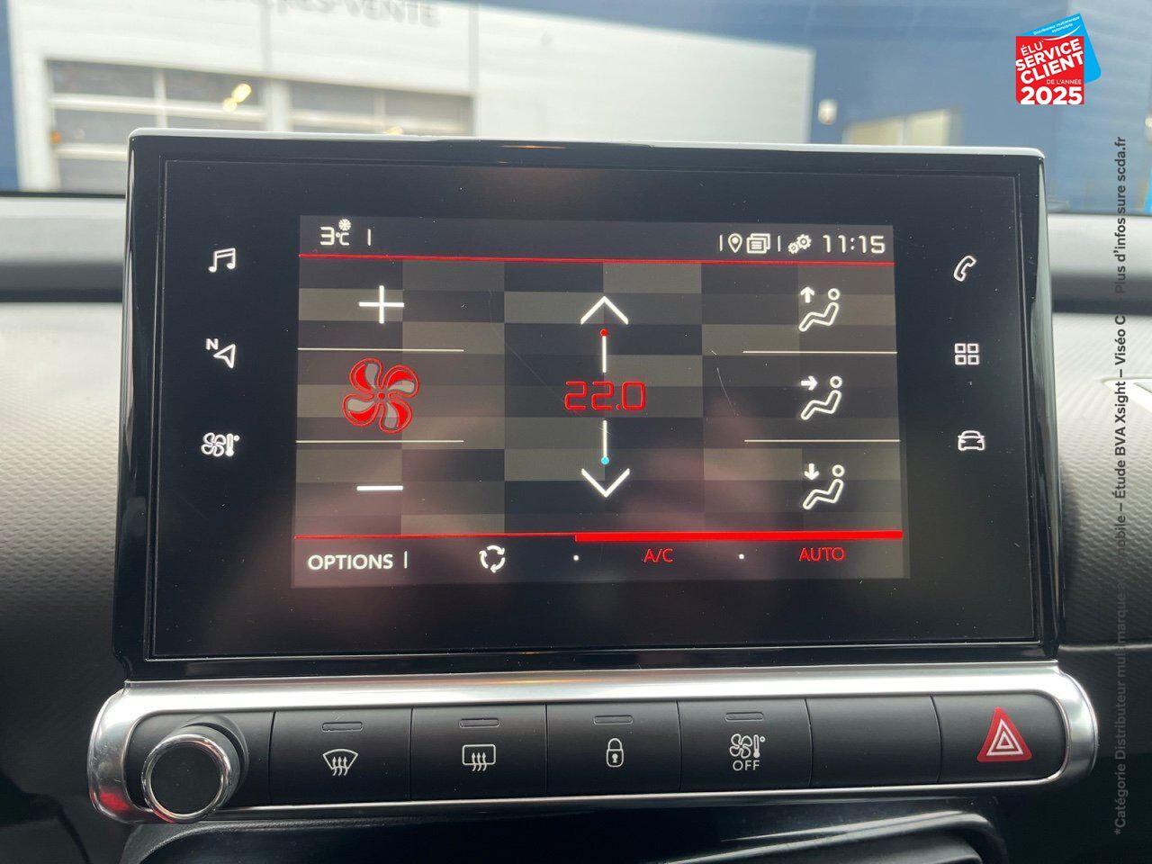 Véhicule d'occasion CITROEN C4 CACTUS PURETECH 110CH SS FEEL BUSINESS E6.D-TEMP chez Hyundai Chalons