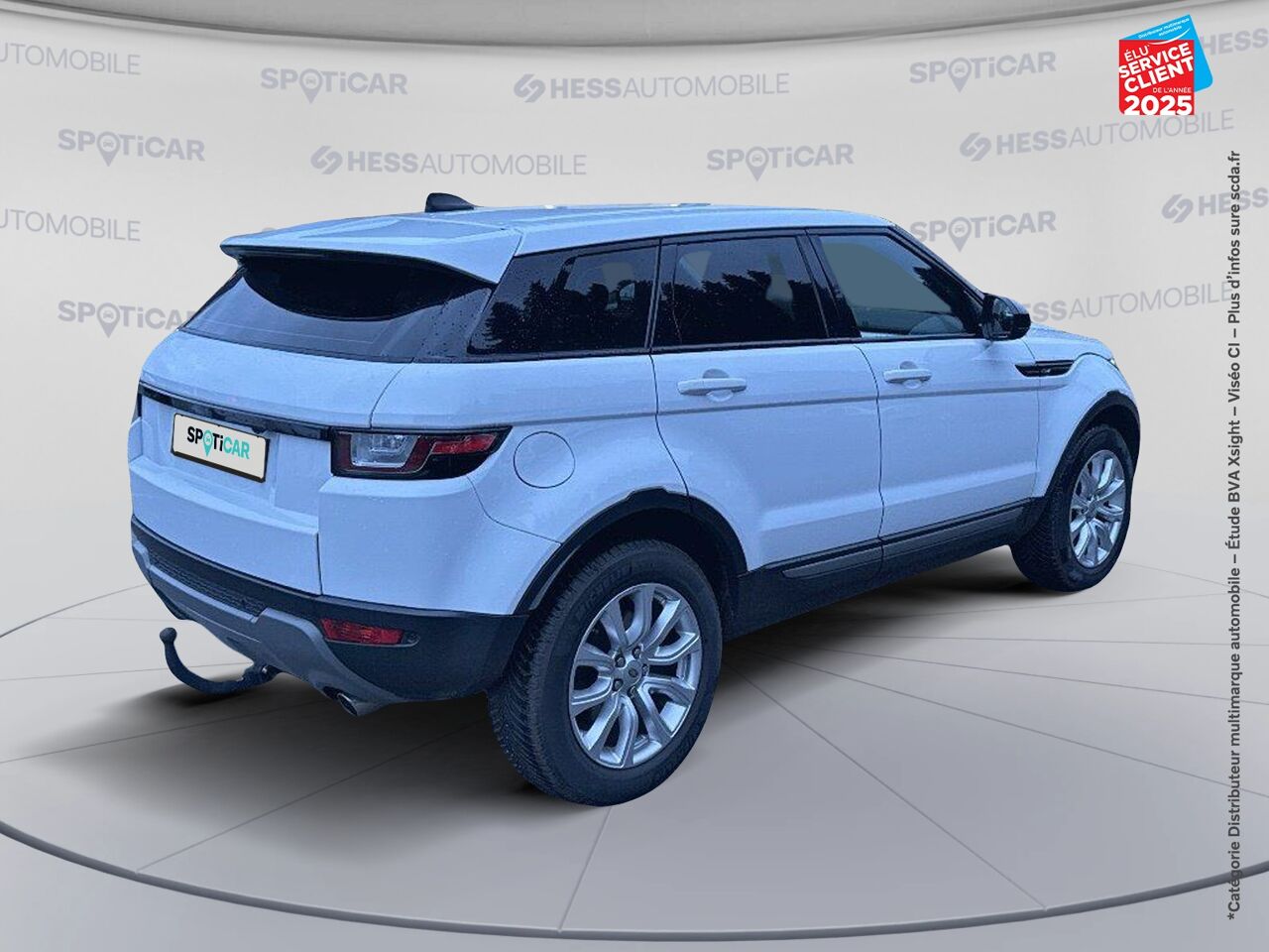 Véhicule d'occasion LAND-ROVER RANGE ROVER EVOQUE 2.0 TD4 150 SE 4X4 BVA MARK VI SIEGES CHAUF/CUIR GPS CAMERA ATTELAGE chez Volvo Epernay