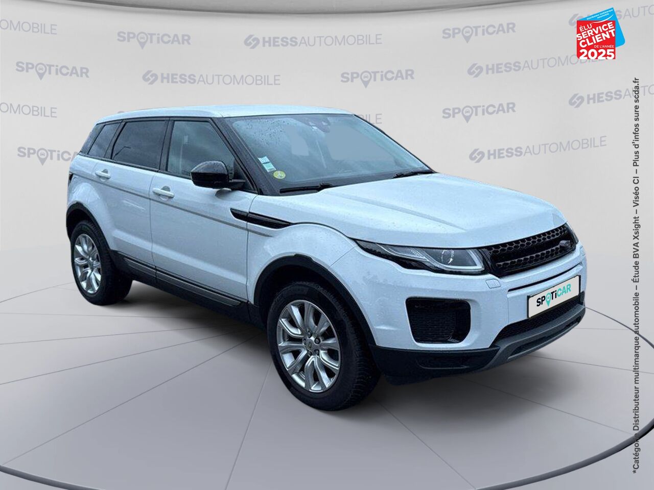 Véhicule d'occasion LAND-ROVER RANGE ROVER EVOQUE 2.0 TD4 150 SE 4X4 BVA MARK VI SIEGES CHAUF/CUIR GPS CAMERA ATTELAGE chez Volvo Epernay
