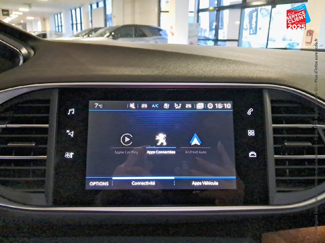 Véhicule d'occasion PEUGEOT 308 1.2 PURETECH 130CH S/S ROADTRIP EAT8 GPS CAMERA CARPLAY chez Opel Thionville