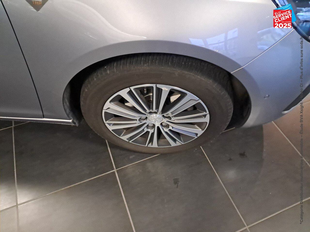 Véhicule d'occasion PEUGEOT 308 1.2 PURETECH 130CH S/S ROADTRIP EAT8 GPS CAMERA CARPLAY chez Opel Thionville