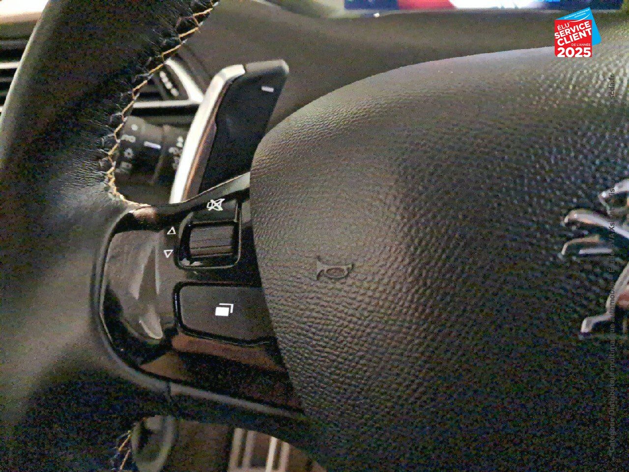 Véhicule d'occasion PEUGEOT 308 1.2 PURETECH 130CH S/S ROADTRIP EAT8 GPS CAMERA CARPLAY chez Opel Thionville