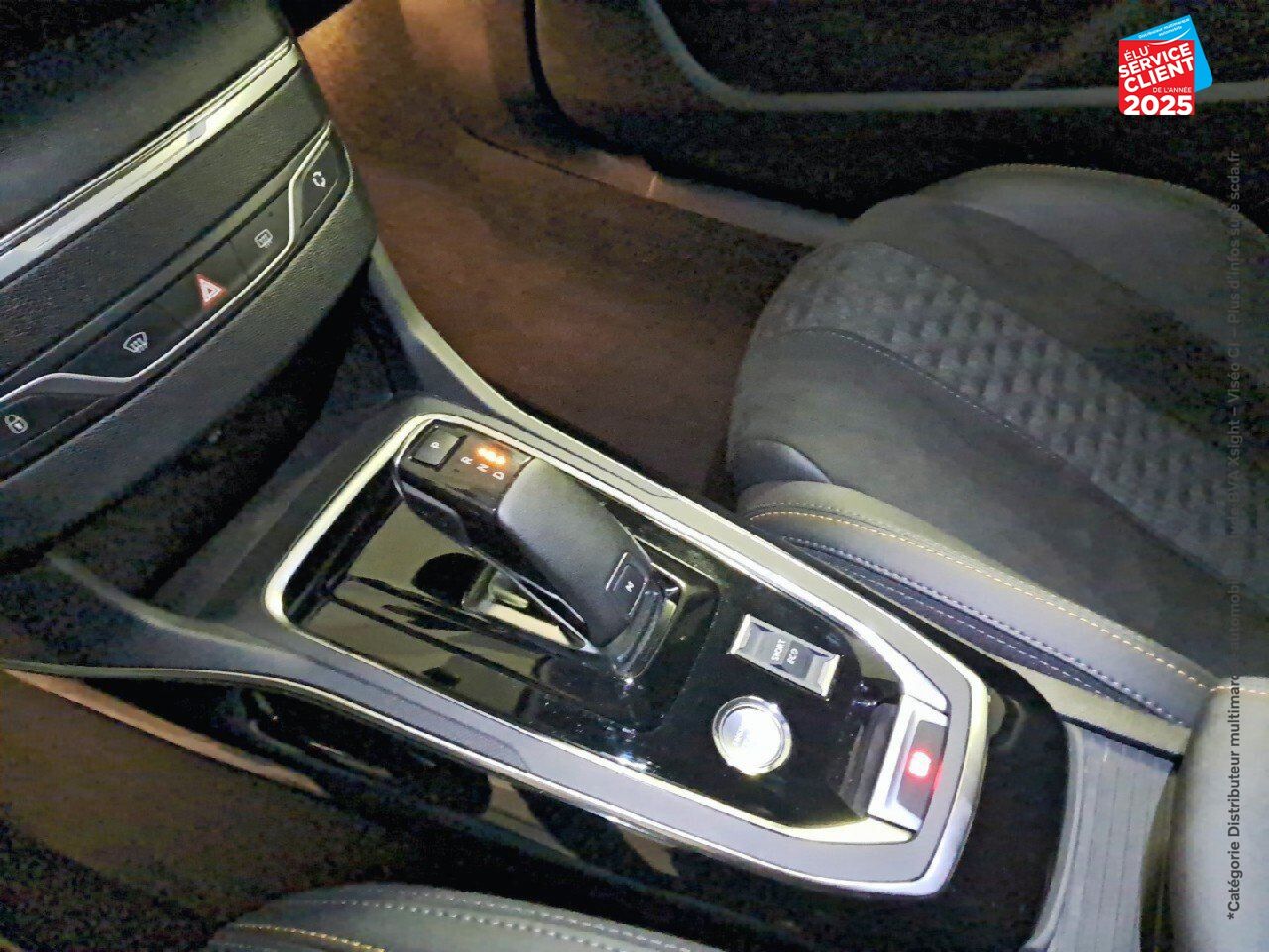 Véhicule d'occasion PEUGEOT 308 1.2 PURETECH 130CH S/S ROADTRIP EAT8 GPS CAMERA CARPLAY chez Opel Thionville