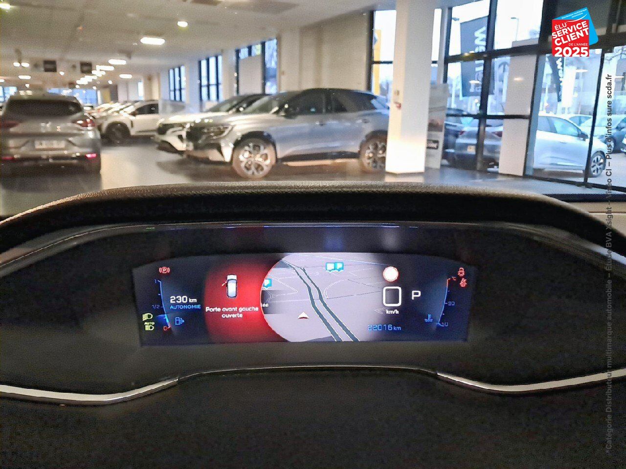 Véhicule d'occasion PEUGEOT 308 1.2 PURETECH 130CH S/S ROADTRIP EAT8 GPS CAMERA CARPLAY chez Opel Thionville
