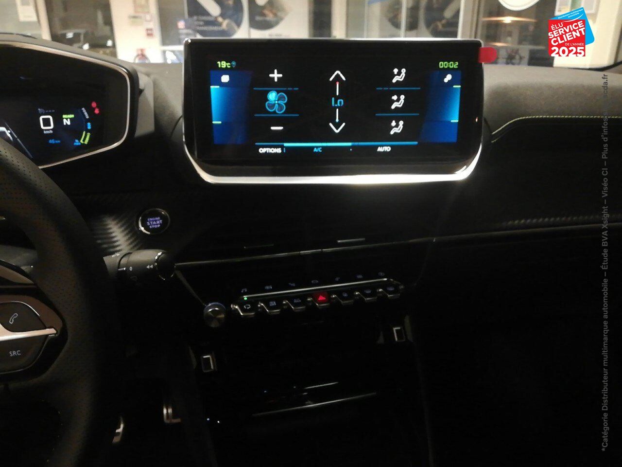 Véhicule d'occasion PEUGEOT 2008 E-136CH GT chez Hyundai Strasbourg