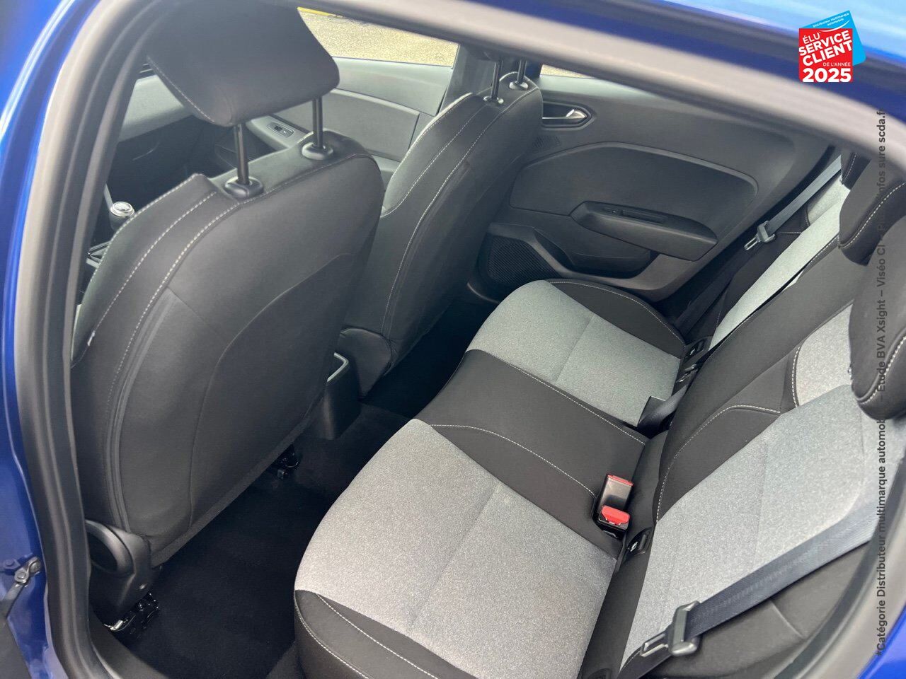 Véhicule d'occasion RENAULT CLIO 1.0 TCE 100CH EVOLUTION GPL chez Fiat Besançon