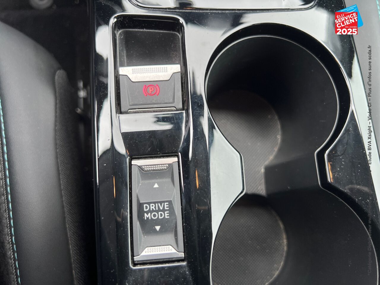 Véhicule d'occasion PEUGEOT 208 E-136CH ALLURE chez Toyota Thionville