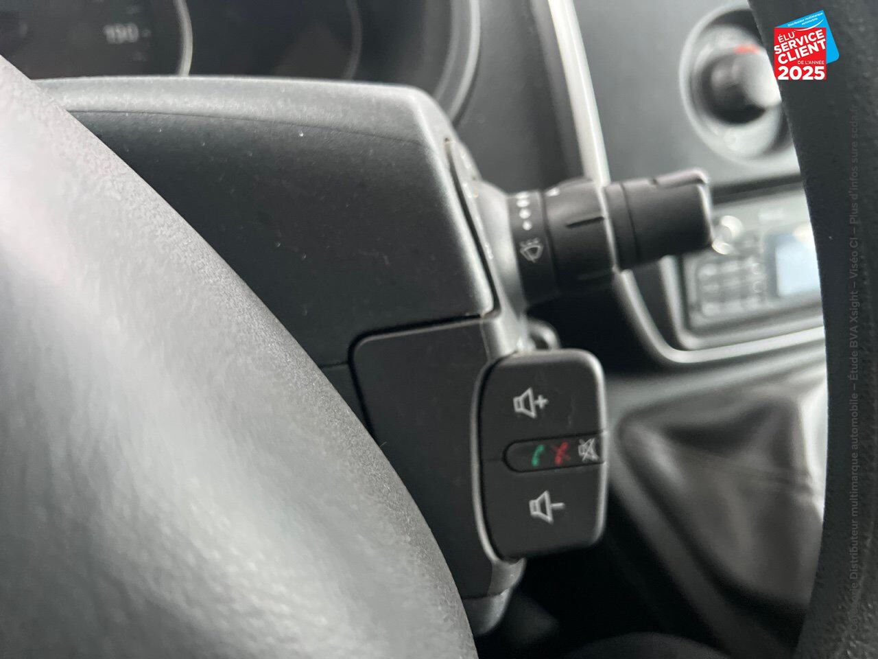 Véhicule d'occasion RENAULT KANGOO EXPRESS 1.5 BLUE DCI 80CH GRAND CONFORT chez Toyota Thionville