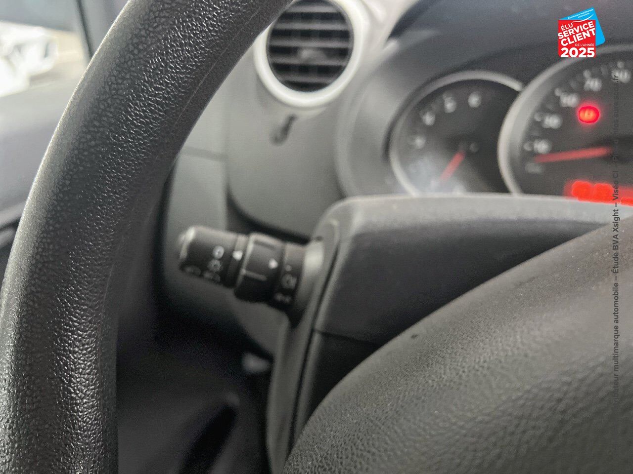 Véhicule d'occasion RENAULT KANGOO EXPRESS 1.5 BLUE DCI 80CH GRAND CONFORT chez Toyota Thionville
