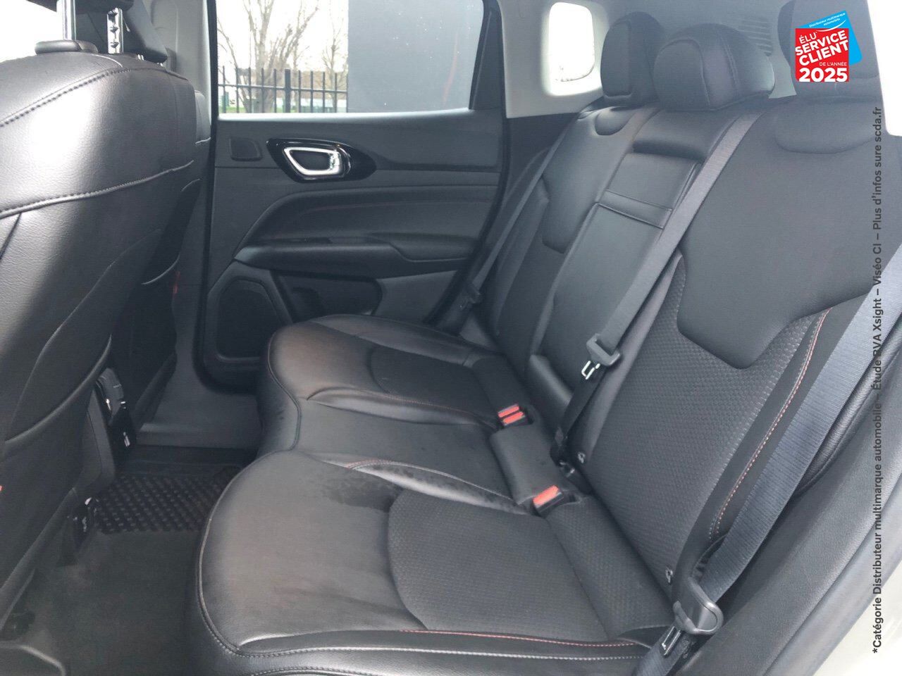 Véhicule d'occasion JEEP COMPASS 1.3 TURBO T4 240CH PHEV 4XE TRAILHAWK AT6 EAWD GPS CARPLAY chez Hyundai Chalons